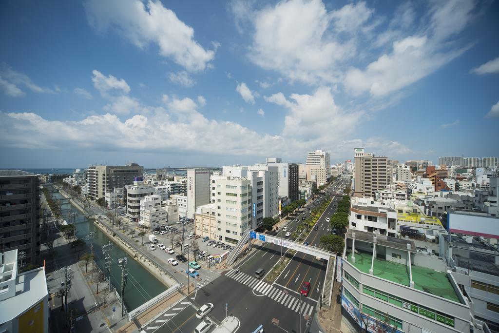 Richmond Hotel Naha Kumoji Exteriör bild