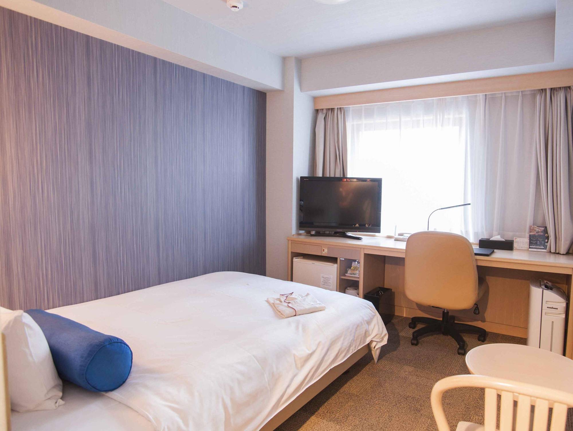 Richmond Hotel Naha Kumoji Exteriör bild